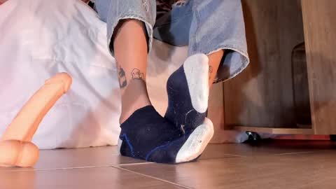 im your little femboy  ALEX   online show from December 2024 02:10:02 PM