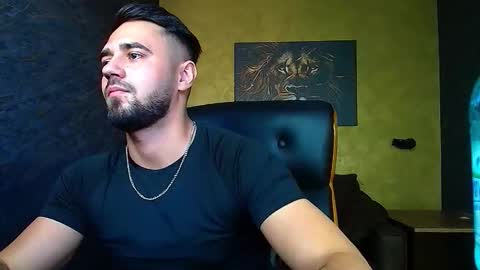 AxelWaylon online show from October 2025 11:20:02 AM