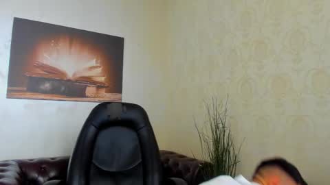 AxelWaylon online show from October 2025 10:58:02 AM