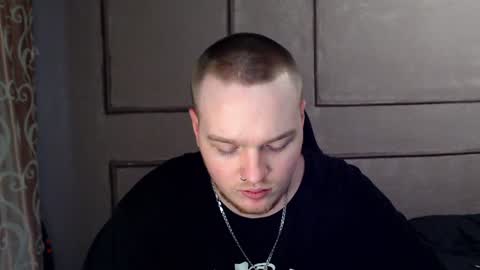 Ian skinny Slawa online show from December 2024 11:00:01 AM