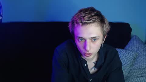 Ian skinny Slawa online show from December 2024 06:53:02 PM