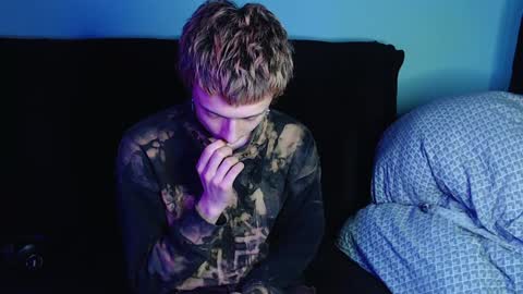 Ian skinny Slawa online show from December 2024 09:44:02 PM
