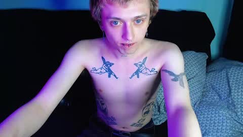 Ian skinny Slawa online show from December 2024 10:25:02 AM