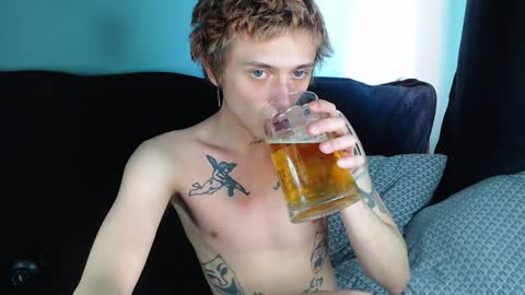 Ian skinny Slawa online show from January 2025 08:54:01 AM