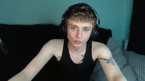 Ian skinny Slawa online show from February 2025 06:05:02 PM
