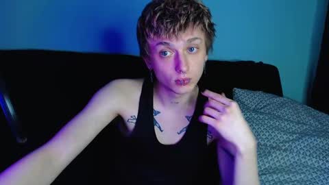 Ian skinny Slawa online show from February 2025 07:33:02 PM