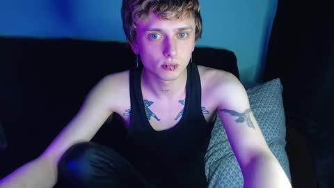 Ian skinny Slawa online show from February 2025 10:31:01 PM