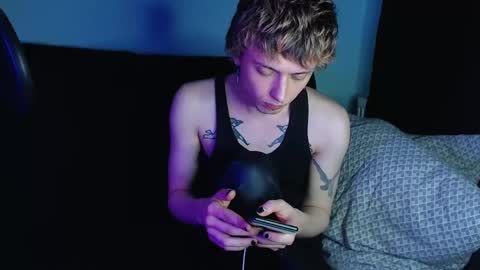 Ian skinny Slawa online show from February 2025 11:37:01 PM