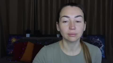 Snapshot of ay_kiss_jully chatting on February 2025 06:14:02 AM Jully online show from February 2025 06:14:02 AM