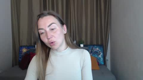 Snapshot of ay_kiss_jully chatting on March 2025 09:29:02 PM Jully online show from March 2025 09:29:02 PM