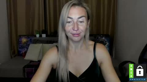 Jully online show from September 2025 05:38:01 PM