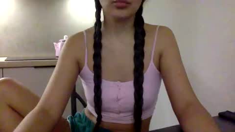 ayashell online show from November 2025 09:41:02 PM