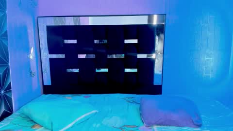 Mariana online show from October 2025 04:08:02 PM