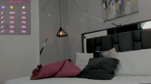 Ayla online show from January 2025 01:23:02 AM