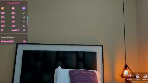 Ayla online show from September 2025 02:11:01 AM