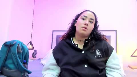 Ayla online show from November 2025 02:14:01 AM