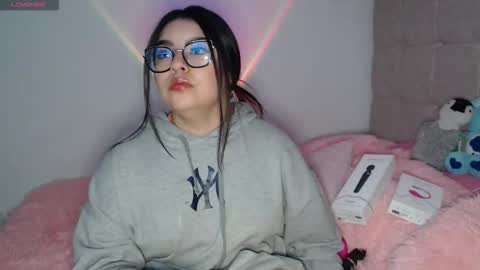 Ayleen online show from October 2025 02:13:01 AM