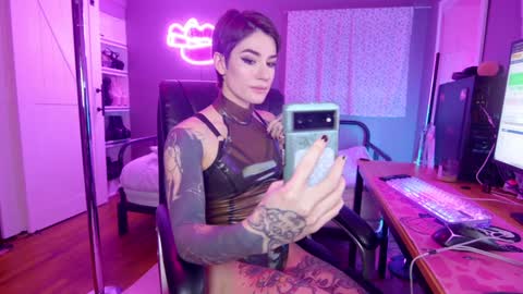 mia rand online show from March 2025 12:33:02 AM