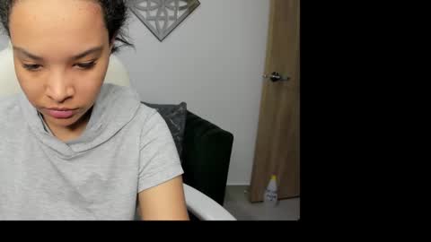 Snapshot of ayshel_cooperr chatting on October 2025 04:02:02 AM ayshel_cooperr online show from October 2025 04:02:02 AM