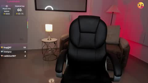 Snapshot of ayshel_cooperr chatting on November 2025 02:35:02 AM ayshel_cooperr online show from November 2025 02:35:02 AM