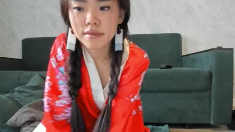 Ayumi online show from September 2025 02:02:01 AM