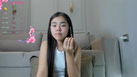 Ayumi online show from October 2025 08:09:02 PM