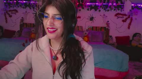 Snapshot of azaaharziz chatting on October 2025 11:13:02 PM Azahar online show from October 2025 11:13:02 PM