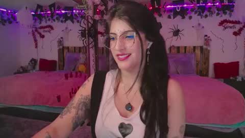 Snapshot of azaaharziz chatting on October 2025 05:47:03 PM Azahar online show from October 2025 05:47:03 PM