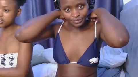 Snapshot of azalea46 chatting on October 2025 06:47:01 AM Azalea online show from October 2025 06:47:01 AM