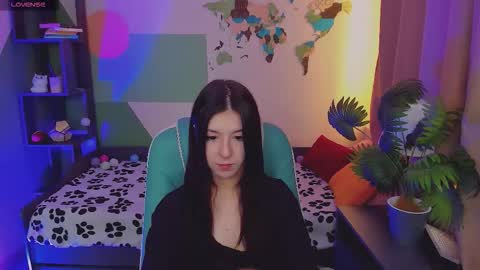 Snapshot of azaliya_haze chatting on October 2025 05:21:02 AM Azaliya online show from October 2025 05:21:02 AM