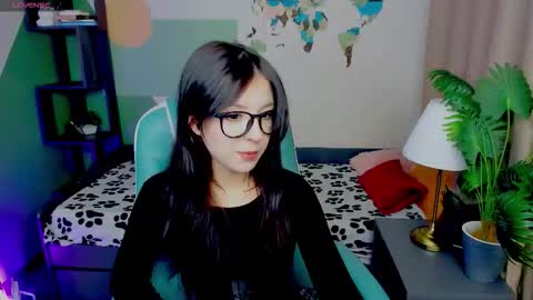 Snapshot of azaliya_haze chatting on November 2025 08:31:01 PM Azaliya online show from November 2025 08:31:01 PM