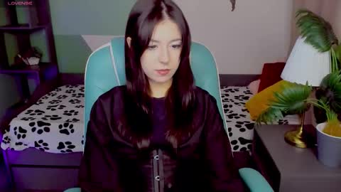 Snapshot of azaliya_haze chatting on November 2025 08:30:01 PM Azaliya online show from November 2025 08:30:01 PM