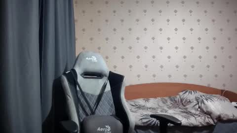 Snapshot of azazelmax chatting on October 2025 12:40:02 AM azazelmax online show from October 2025 12:40:02 AM