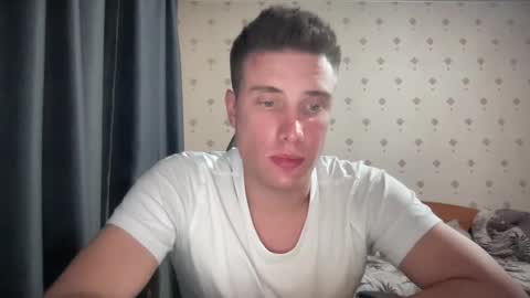 Snapshot of azazelmax chatting on October 2025 09:37:01 PM azazelmax online show from October 2025 09:37:01 PM