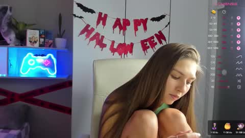 Sofia online show from October 2025 02:42:02 PM