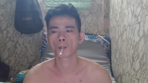 Snapshot of azn_philip chatting on December 2024 08:43:02 AM Philip online show from December 2024 08:43:02 AM