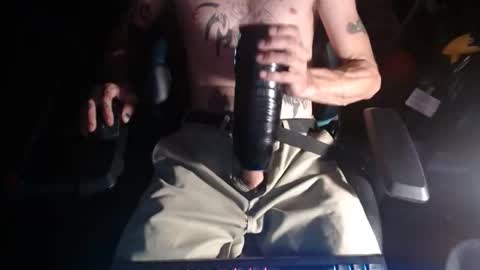 Snapshot of azrider480 chatting on November 2025 02:05:04 PM Rider online show from November 2025 02:05:04 PM