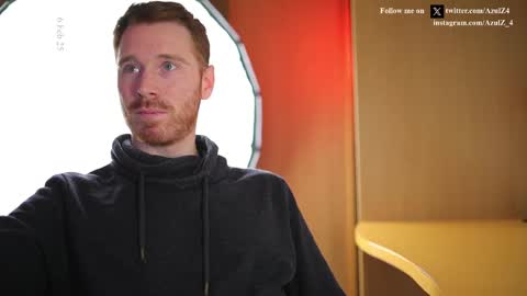 Snapshot of azulz4 chatting on February 2025 06:56:02 PM Azul online show from February 2025 06:56:02 PM