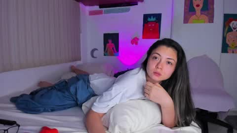 azumie online show from March 2025 09:37:01 PM