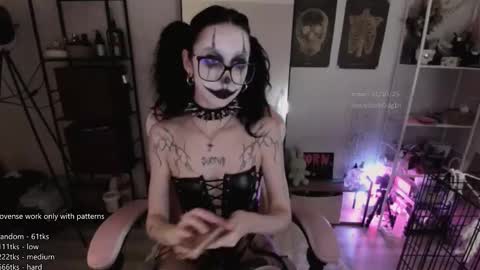 Snapshot of b0pppo chatting on October 2025 06:53:02 PM your fuckdoll  sub girl  MORE ME  online show from October 2025 06:53:02 PM