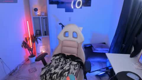 Snapshot of baaby_boyy chatting on November 2025 09:42:02 AM odeley online show from November 2025 09:42:02 AM