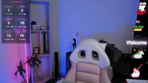 Snapshot of baaby_boyy chatting on November 2025 11:01:02 AM odeley online show from November 2025 11:01:02 AM