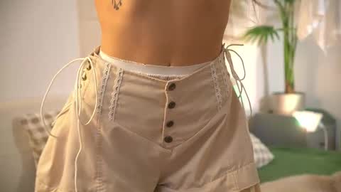 Snapshot of baby_bub chatting on October 2025 02:31:01 PM Cristy online show from October 2025 02:31:01 PM