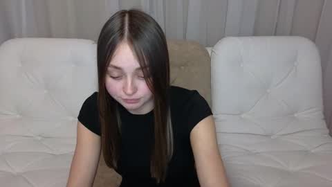 Snapshot of baby_emmaa chatting on February 2025 08:31:01 PM Baby emmaa online show from February 2025 08:31:01 PM