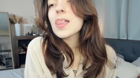 Snapshot of baby_is_ready chatting on October 2025 07:17:01 AM Emily online show from October 2025 07:17:01 AM