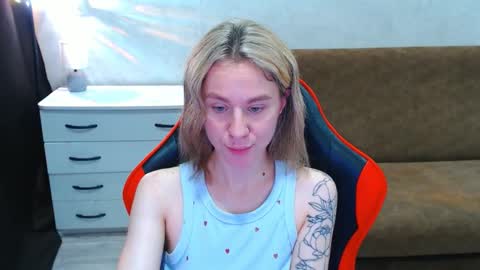 Snapshot of baby_kitte chatting on November 2025 07:11:02 AM baby_kitte online show from November 2025 07:11:02 AM