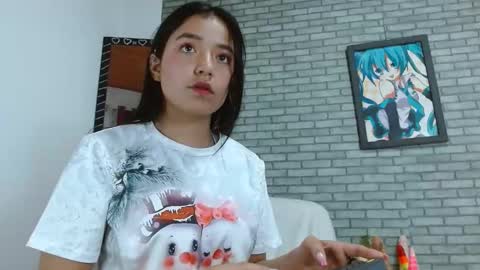 sofia online show from December 2024 07:47:01 PM