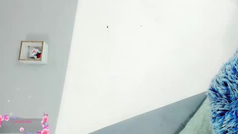 Baby-Rouss online show from October 2025 12:06:01 PM