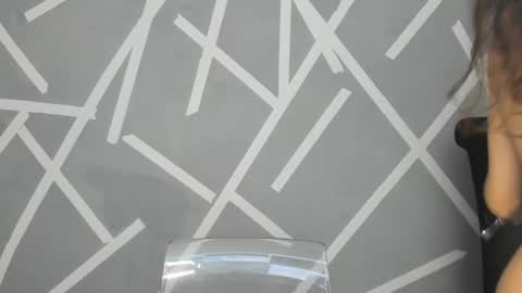 Snapshot of babyaylin chatting on December 2024 10:32:01 AM Aylin online show from December 2024 10:32:01 AM