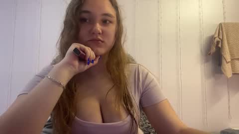 Katerina online show from October 2025 10:44:02 PM